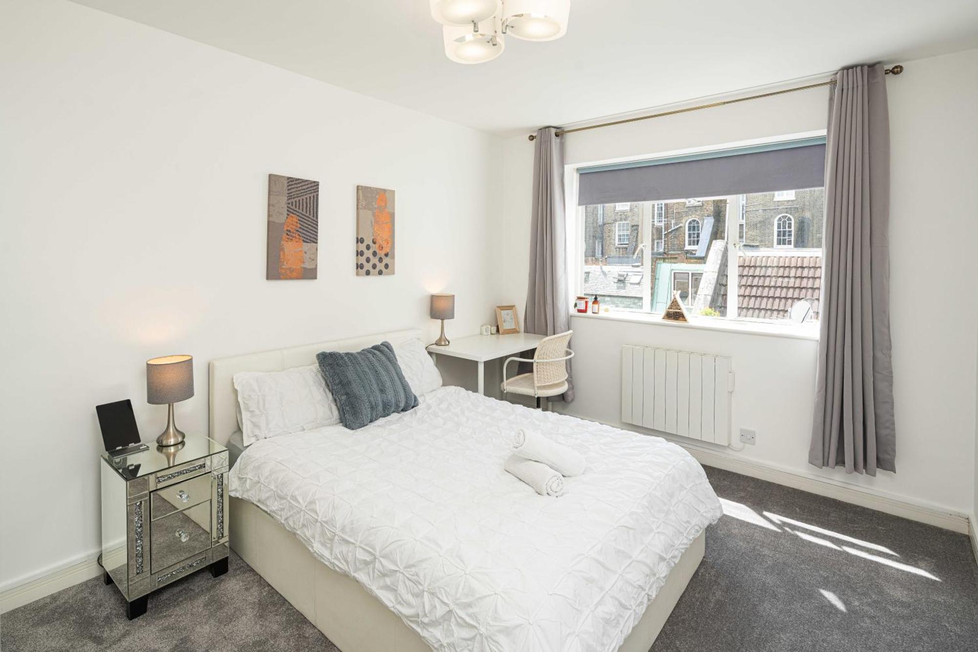 Charming Newly Refurb 2-Bed 2-Bath Whole Apartment Near Hyde Park & Kensington, Prime Paddington Location Zone 1 Londen Buitenkant foto